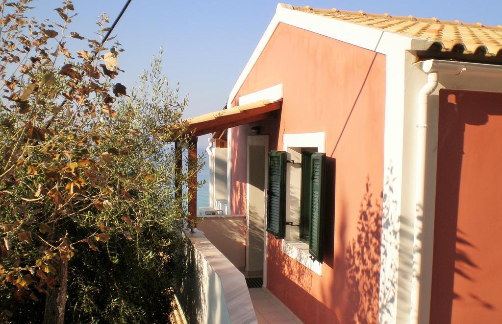 Menigos Resort - Διαμέρισμα Αριθμός 168 ペレカス エクステリア 写真